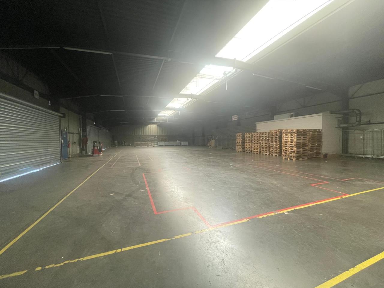 Local d'activité Lesquin 2100m² Location local d'activité Lesquin Nord OLACT2424350 3